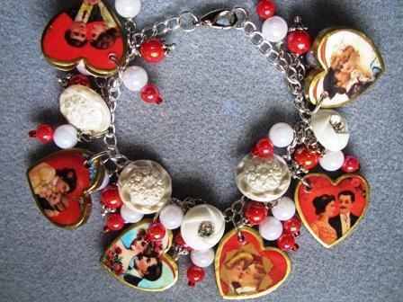   Day Victorian Lovers Heart Charm Bracelet Handmade Kitsch  