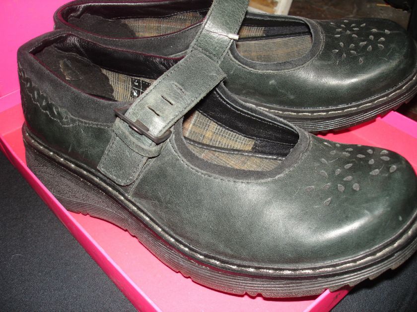 DOC DR MARTENS GREEN BLACK MARY JANES 9 NEW RARE AW004  
